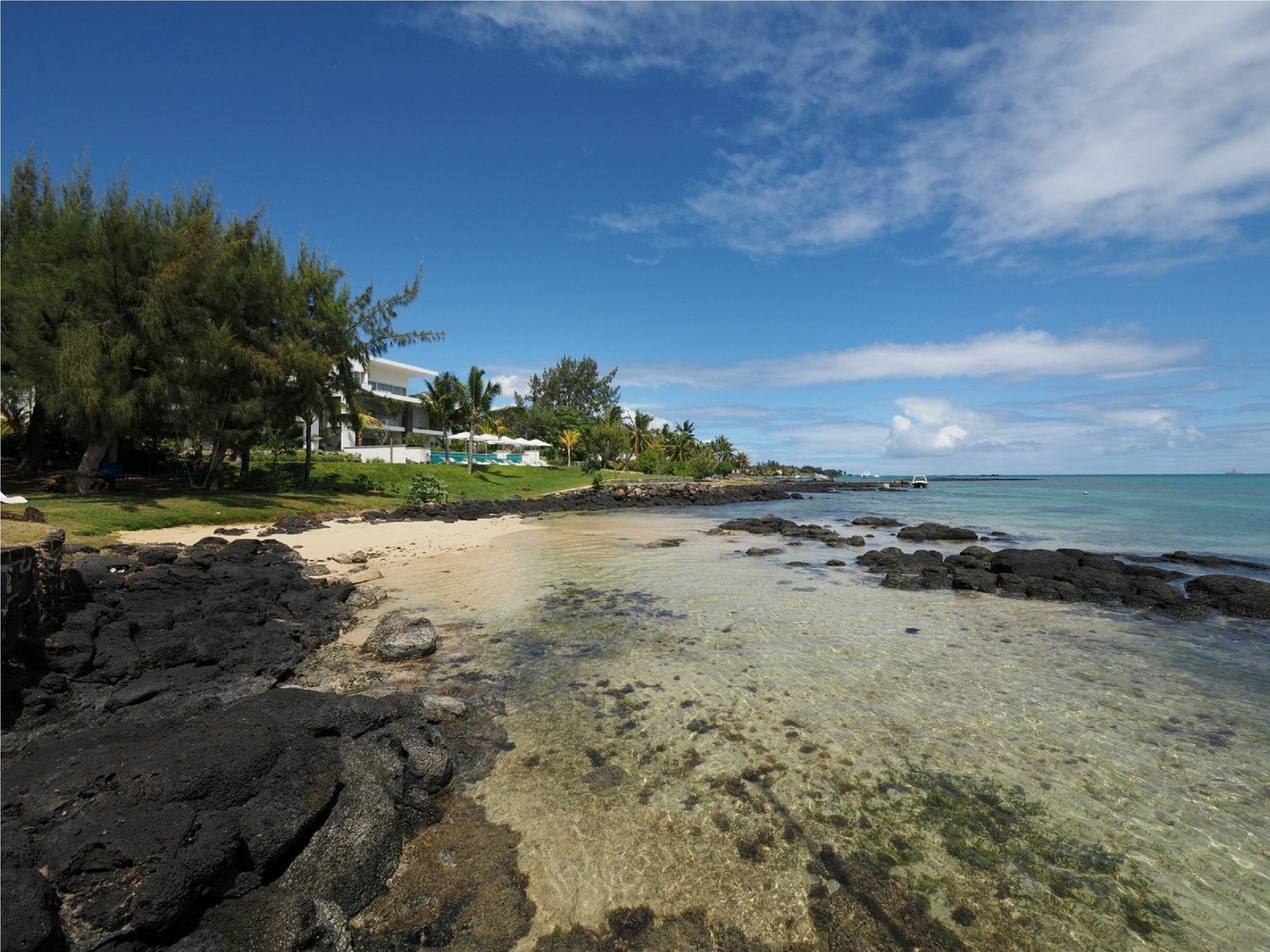 Apartmán Myra Seafront With Lov *